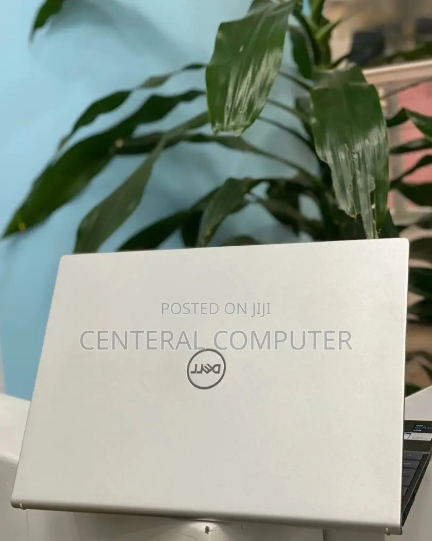 New Laptop Dell Inspiron 13 1318 16GB Intel Core I5 SSD 512GB