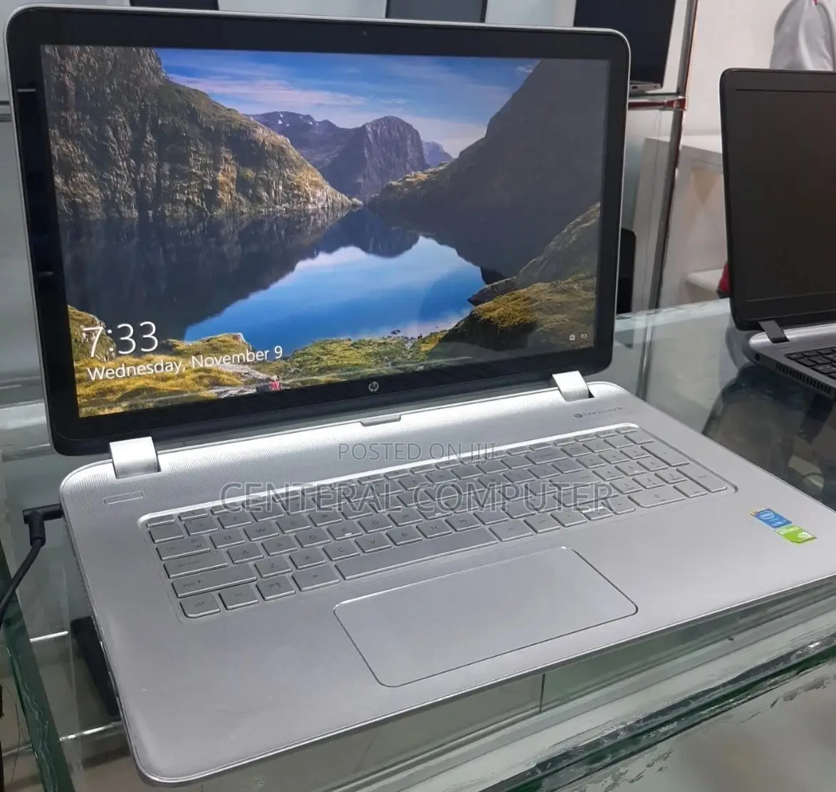 New Laptop HP Envy Dv7 12GB Intel Core I7 HDD 1T