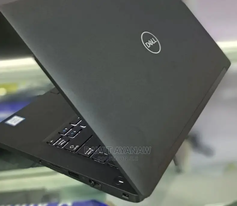 New Laptop Dell Latitude 7390 8GB Intel Core I7 SSD 512GB