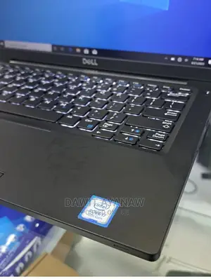 New Laptop Dell Latitude 7390 8GB Intel Core I7 SSD 512GB