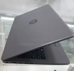 New Laptop HP 15-Dy1031wm 8GB Intel Core I7 HDD 1T