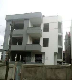9bdrm House in Ayat, Bole for Sale