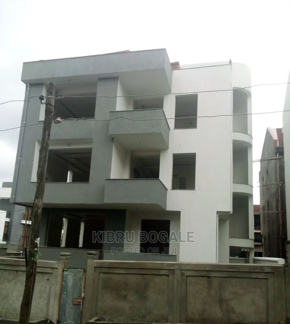 9bdrm House in Ayat, Bole for Sale