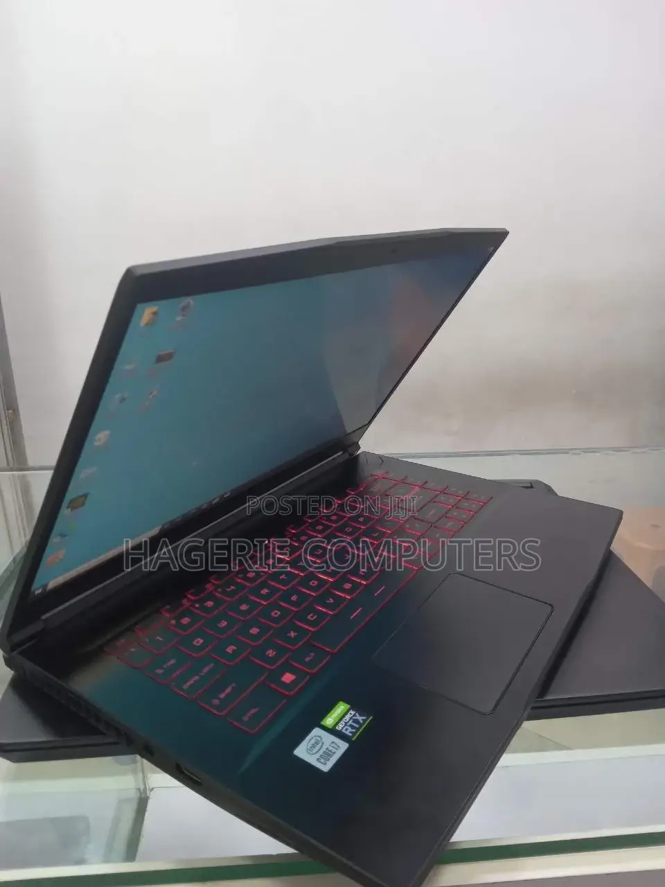 New Laptop MSI GF62 7RE 16GB Intel Core I7 SSD 512GB