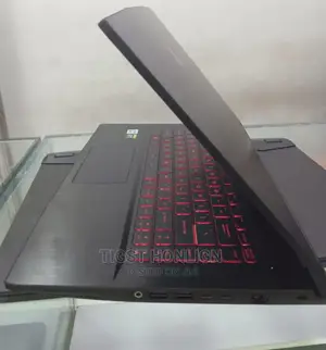 New Laptop MSI GF63 16GB Intel Core I7 SSD 512GB