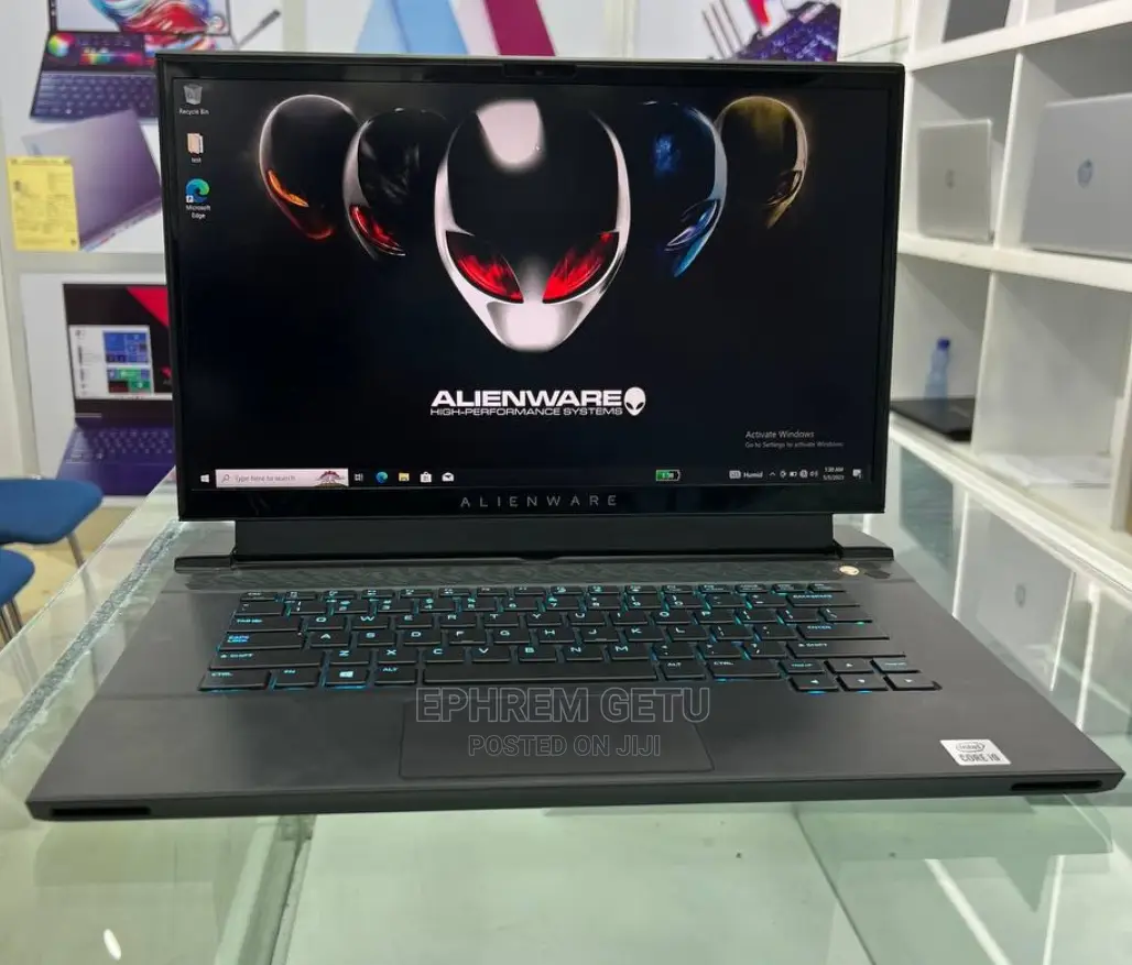 New Laptop Alienware Area-51m 32GB Intel Core I9 SSD 1.5T