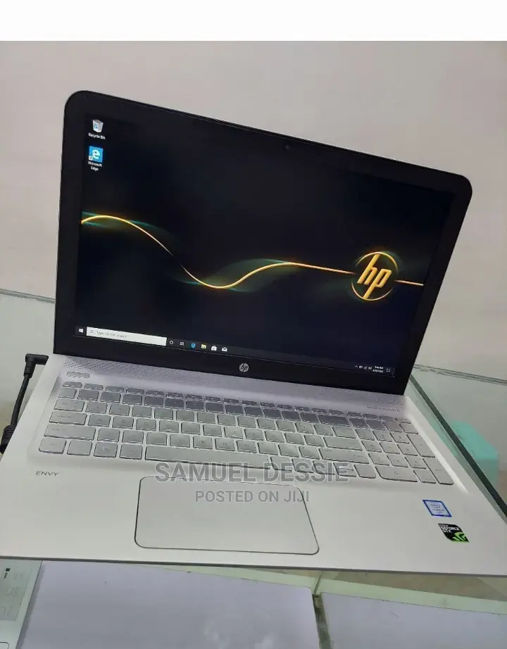 New Laptop HP Envy 13 8GB Intel Core I5 HDD+SSD 128GB