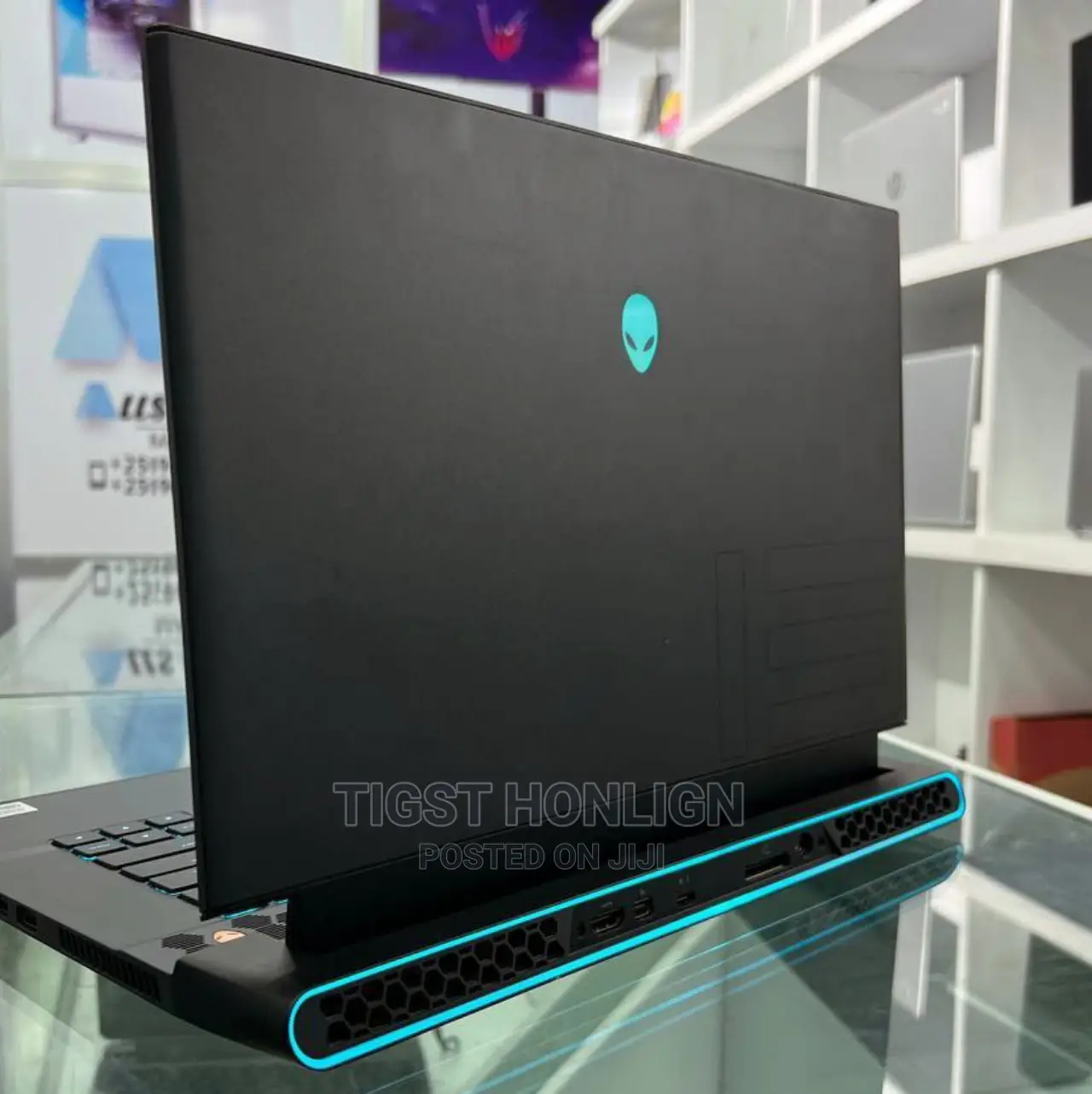 New Laptop Alienware Area-51m 32GB Intel Core I9 SSD 1.5T