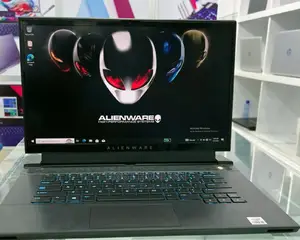 New Laptop Alienware Area-51m 32GB Intel Core I9 SSD 1.5T