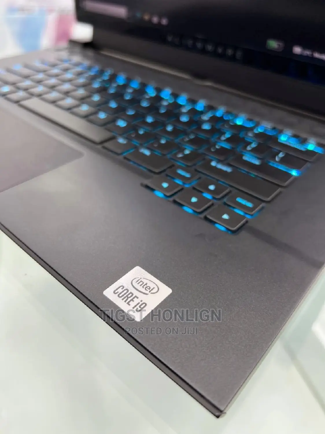 New Laptop Alienware Area-51m 32GB Intel Core I9 SSD 1.5T