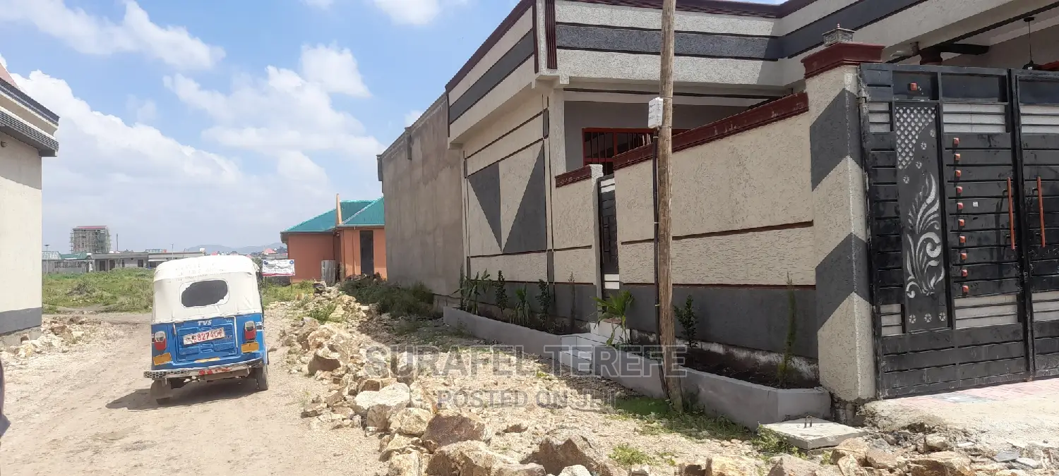Furnished 3bdrm House in East Shewa for Sale