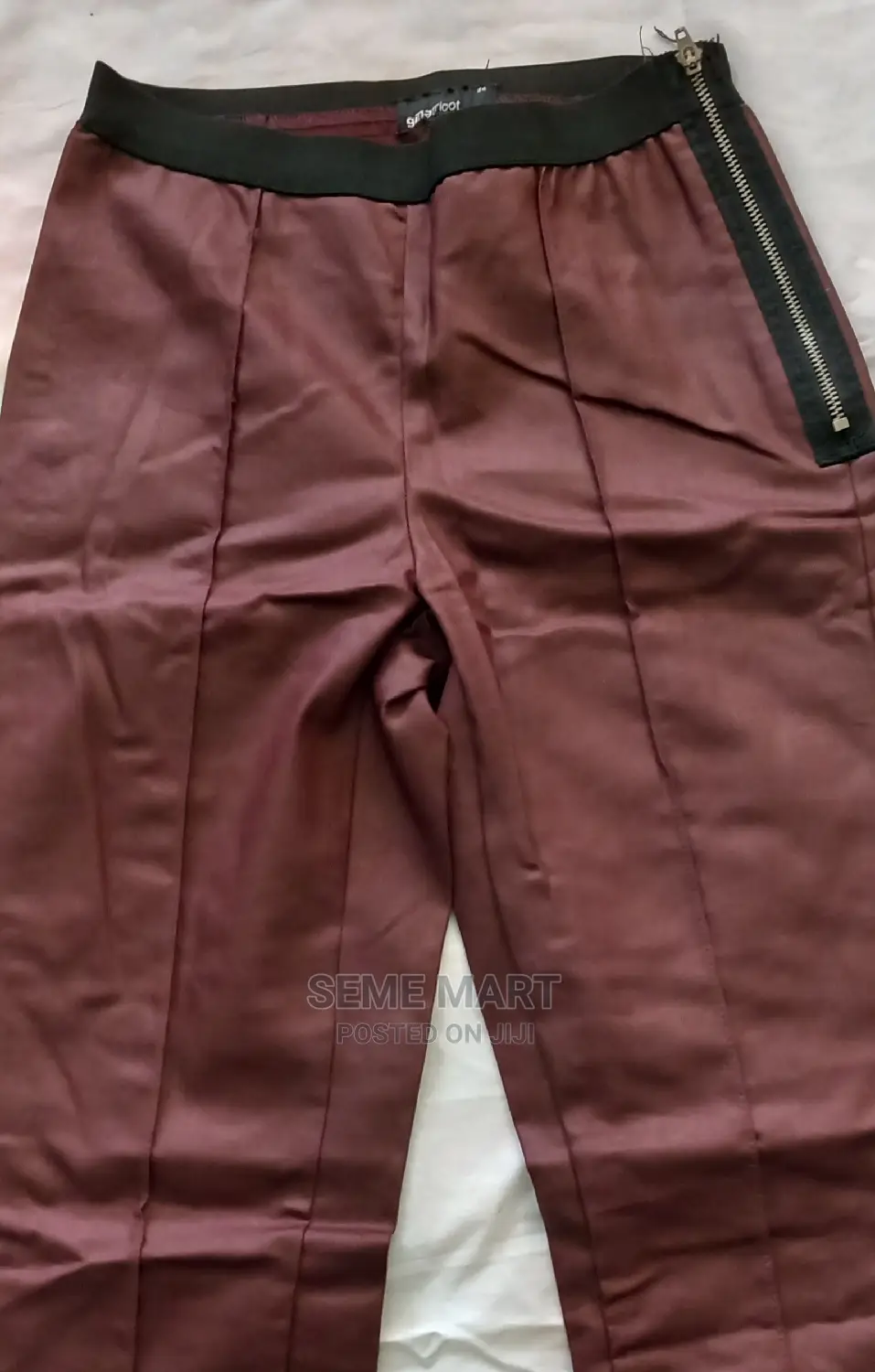 Women's Burgendy Shama