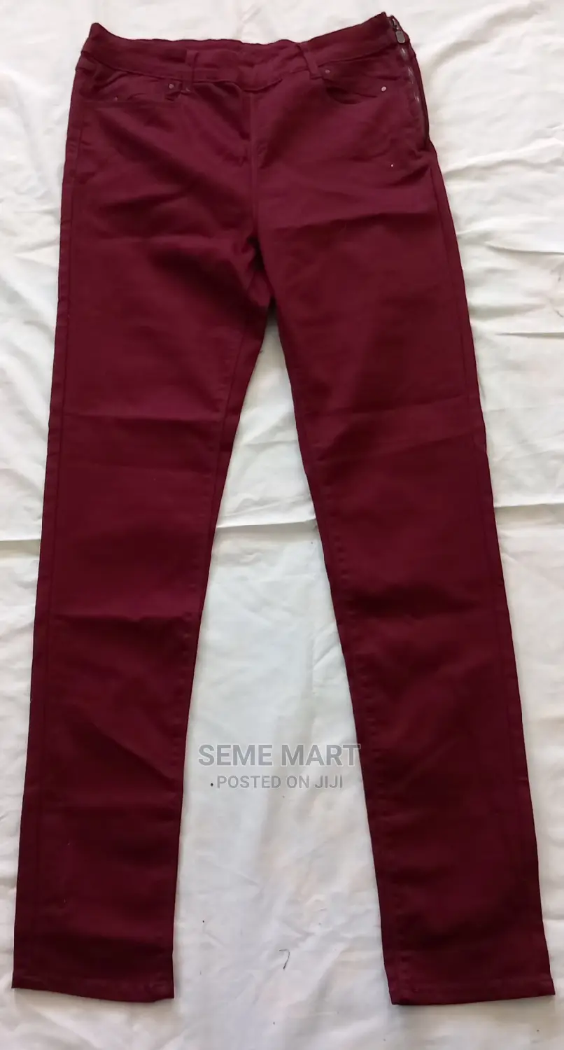 Women's Burgendy Jeans