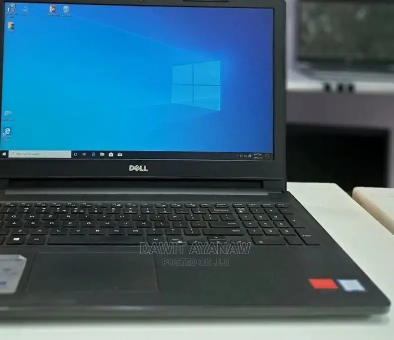 New Laptop Dell Inspiron 15 8GB Intel Core I5 HDD 1T