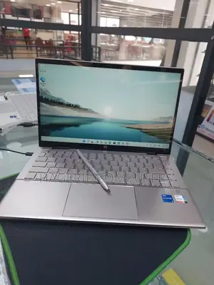 New Laptop HP Pavilion DM3Z 8GB Intel Core I5 SSD 512GB