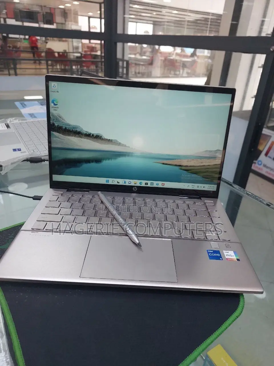 New Laptop HP Pavilion DM3Z 8GB Intel Core I5 SSD 512GB