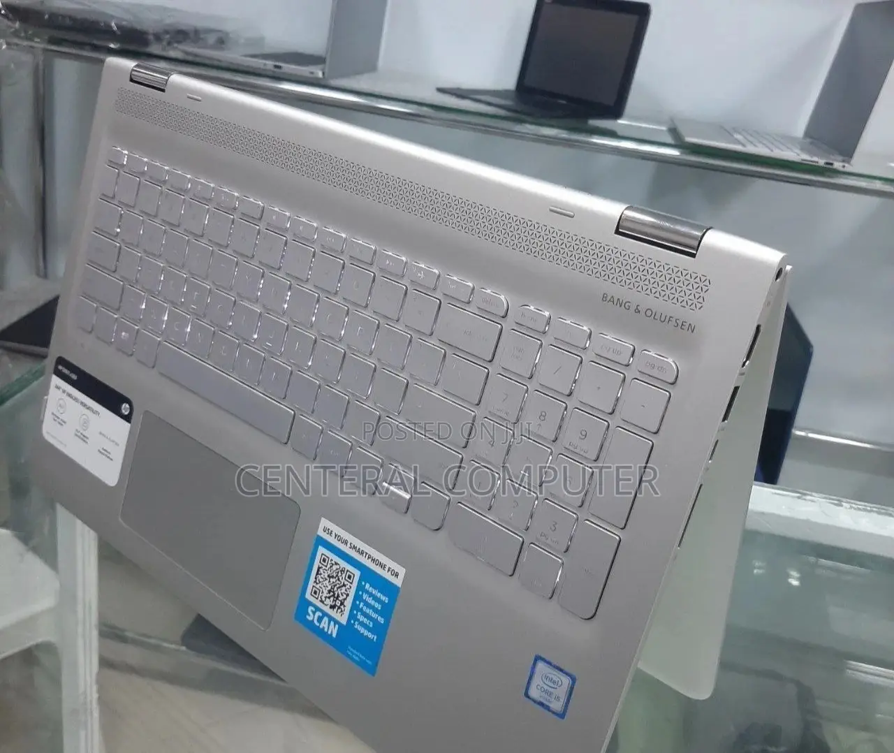 New Laptop HP 15-Dy1031wm 16GB Intel Core I7 SSD 512GB