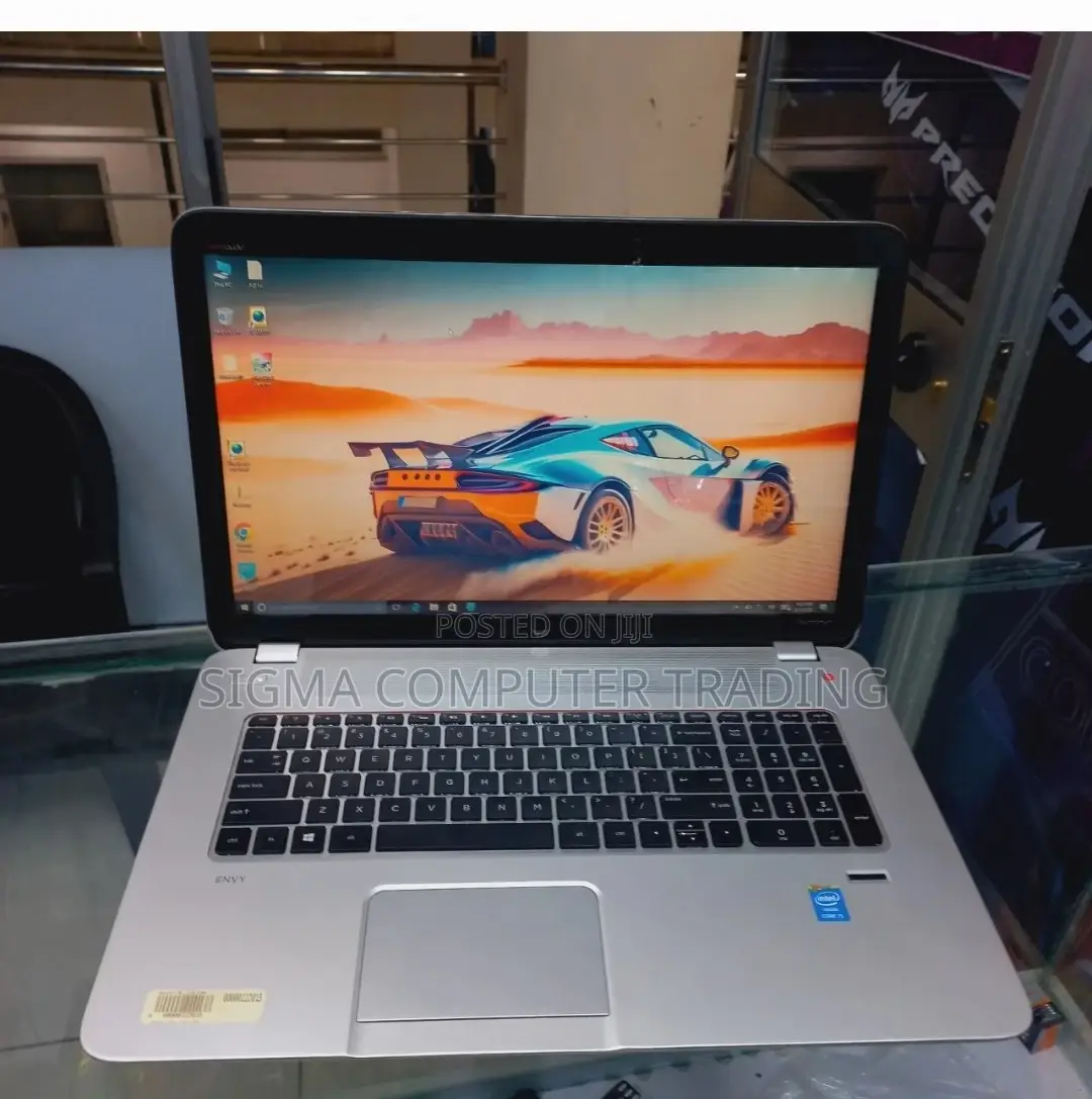 New Laptop HP Envy 17 8GB Intel Core I5 HDD 750GB
