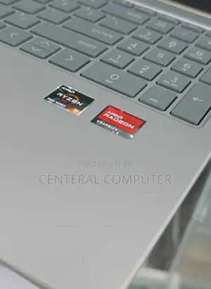 New Laptop HP 240 G3 8GB AMD Ryzen 5 SSD 512GB