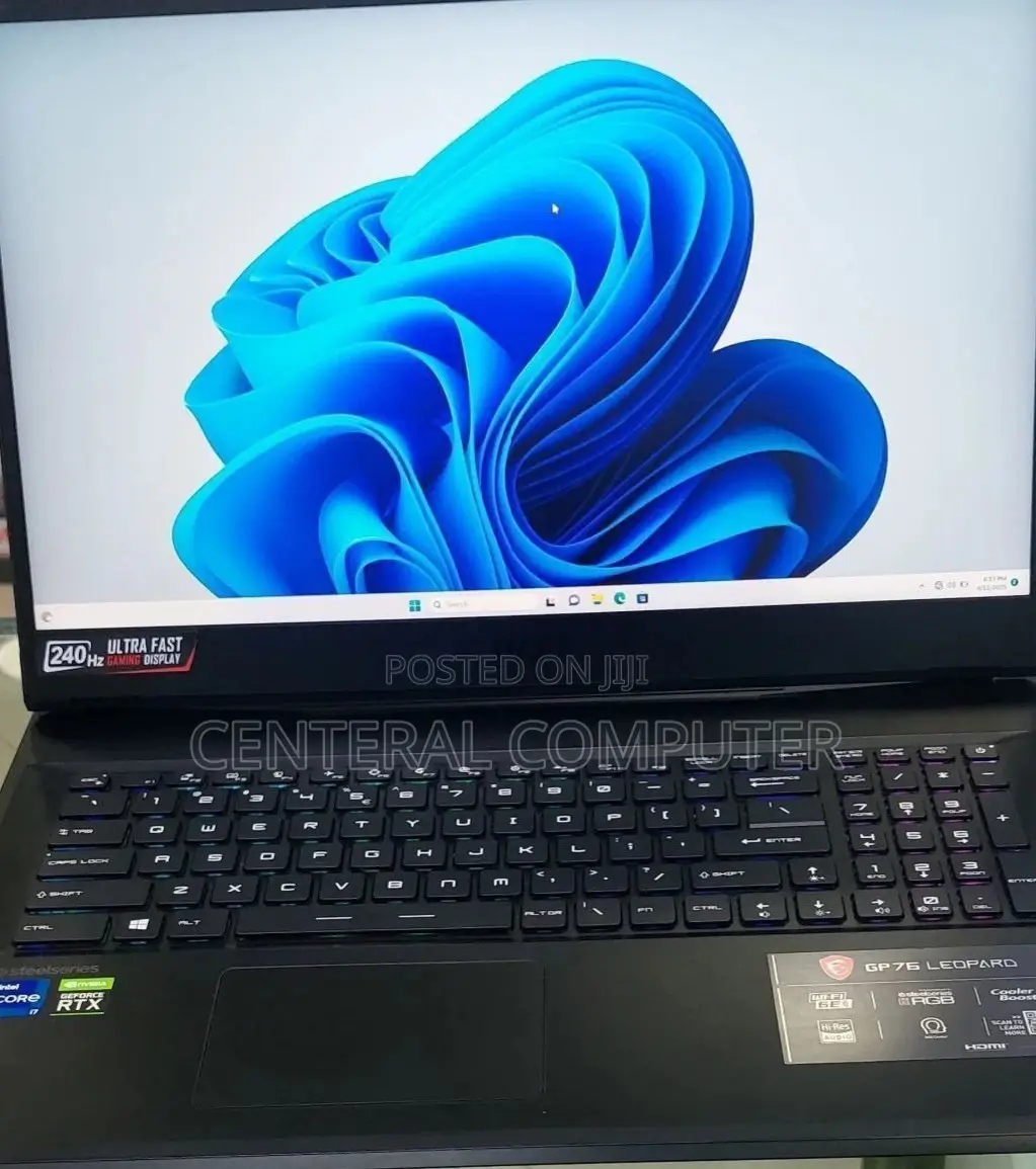 New Laptop MSI CR640 16GB Intel Core I7 SSD 1T