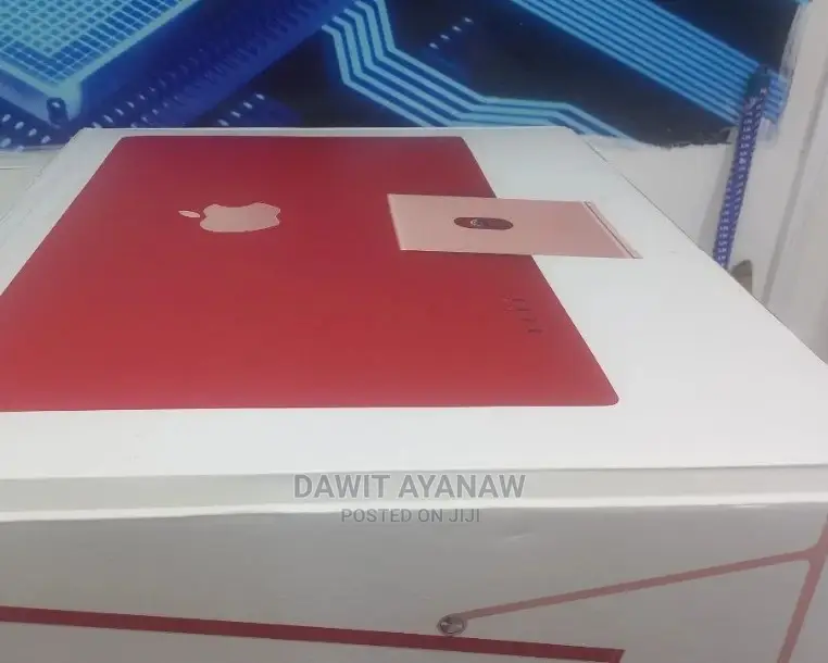 New Laptop Apple MacBook Pro 2021 M1 8GB Apple M1 SSD 256GB