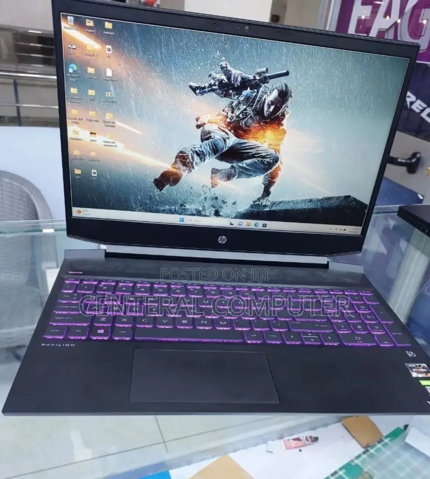 New Laptop MSI CR640 16GB Intel Core I7 SSD 1T