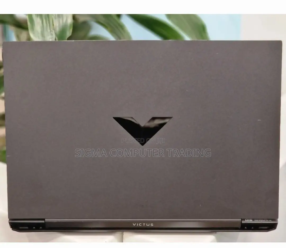 New Laptop HP Victus 16 16GB AMD Ryzen 5 SSD 512GB