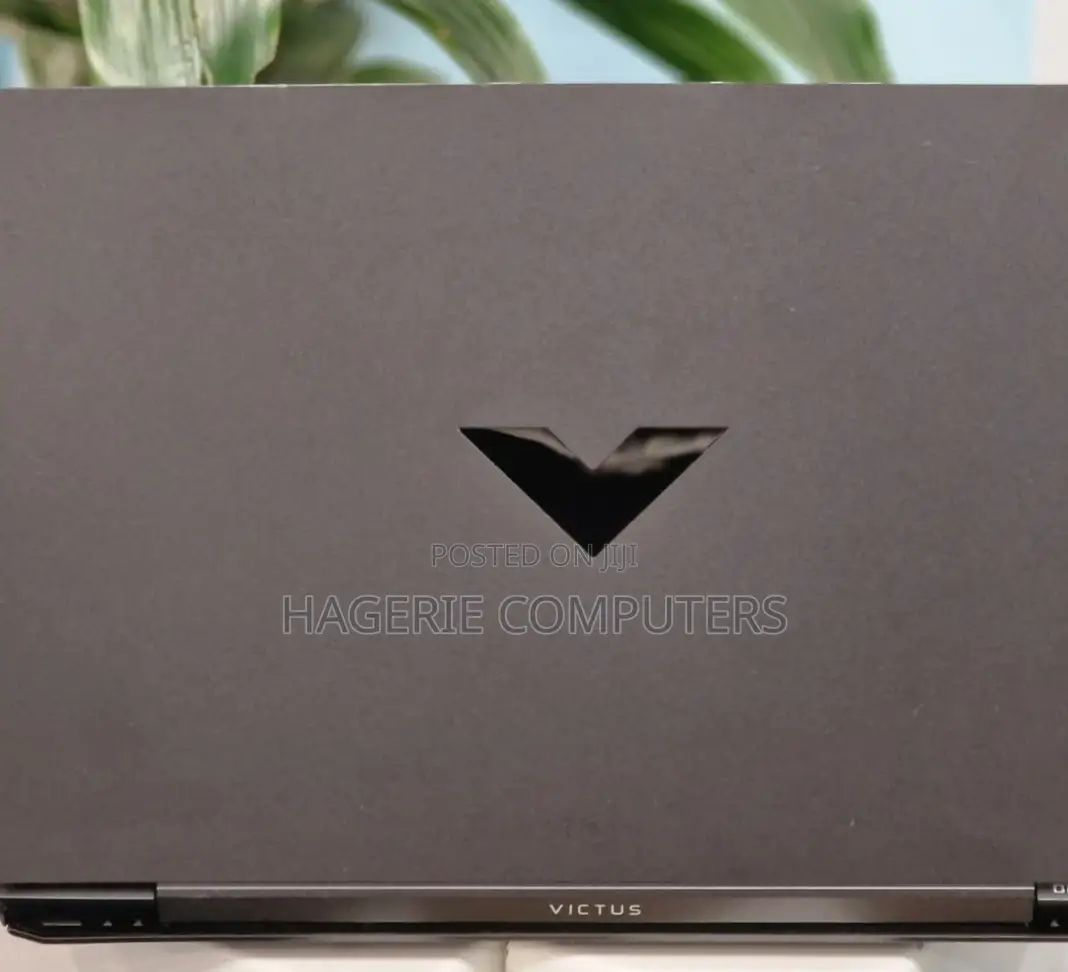 New Laptop HP Victus 16 16GB AMD Ryzen 5 SSD 512GB