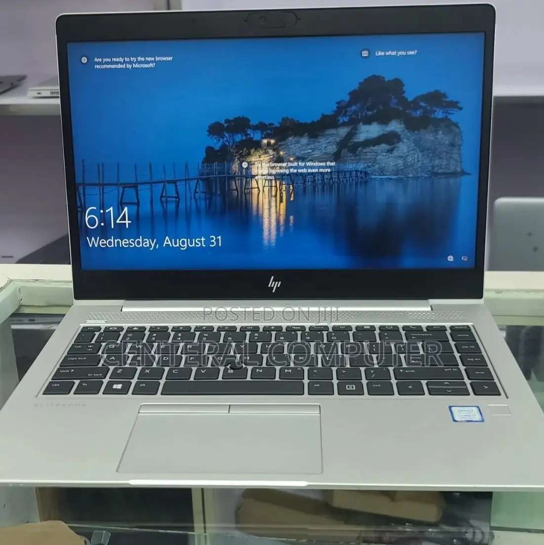 New Laptop HP 3125 8GB Intel Core I7 SSD 512GB