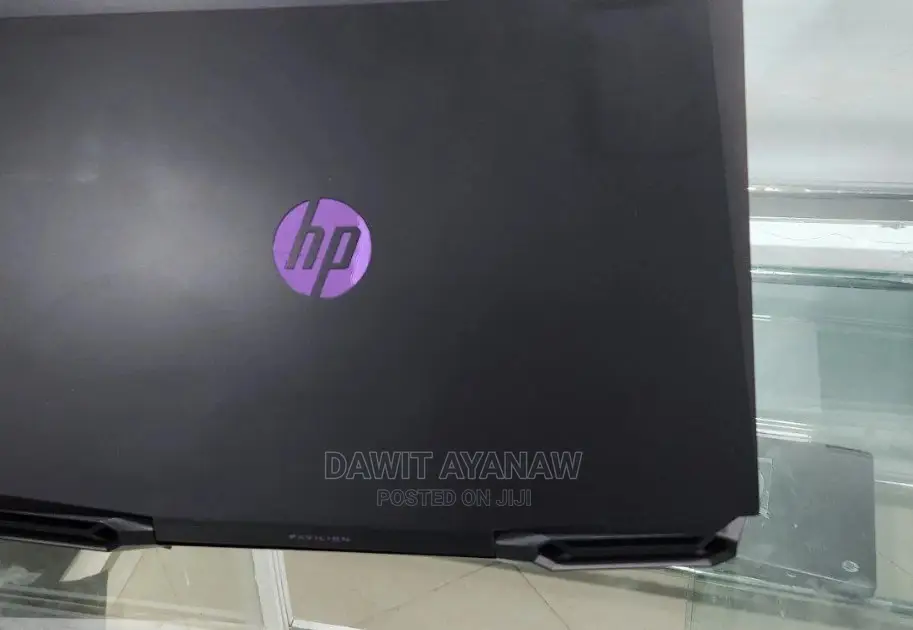 New Laptop HP Pavilion 15 8GB Intel Core I5 HDD 1T