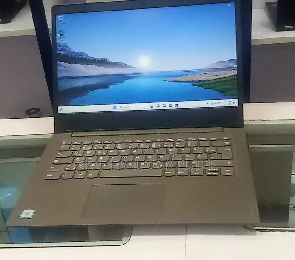 New Laptop HP 650 G4 8GB Intel Core I7 SSD 512GB