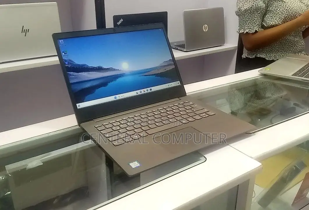 New Laptop HP 650 G4 8GB Intel Core I7 SSD 512GB