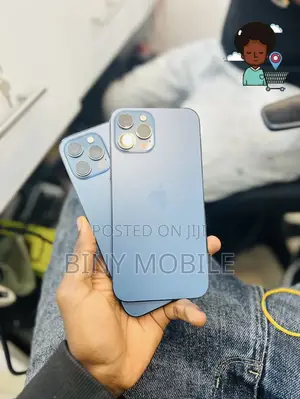 Photo - Apple iPhone 12 Pro Max 256 GB Blue