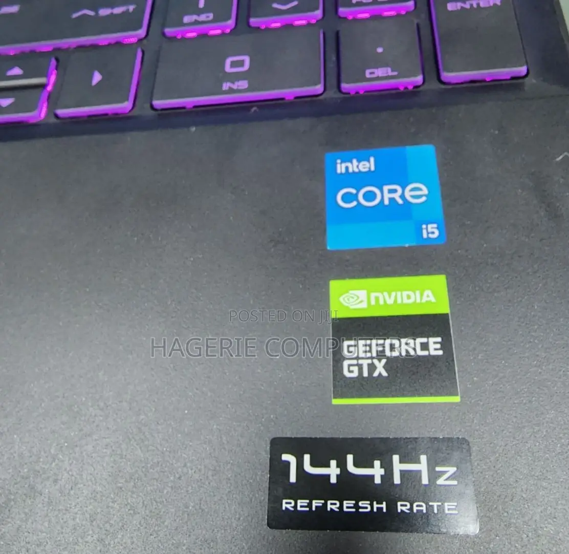 New Laptop HP Pavilion Gaming 15 2019 8GB Intel Core I5 SSD 1T