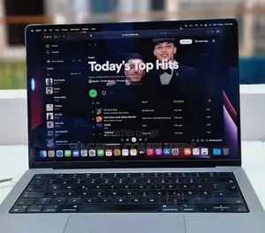 Photo - New Laptop Apple MacBook Pro 2014 16GB Apple M1 Pro SSD 256GB