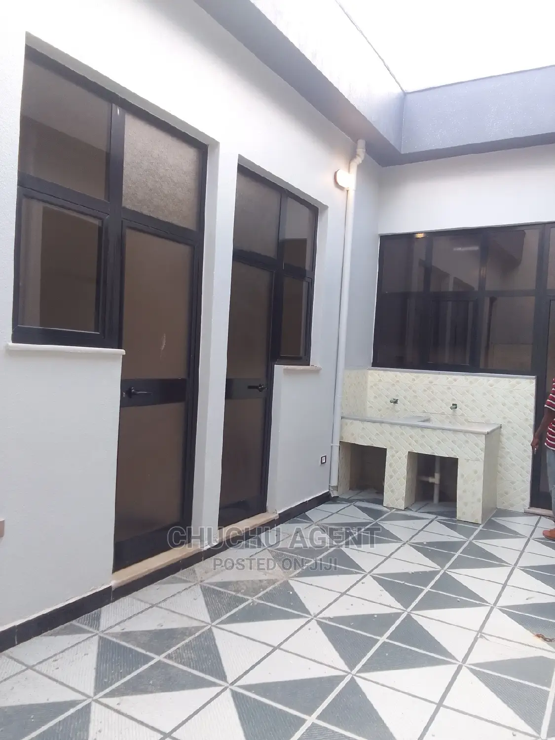 4bdrm House in Bole for sale