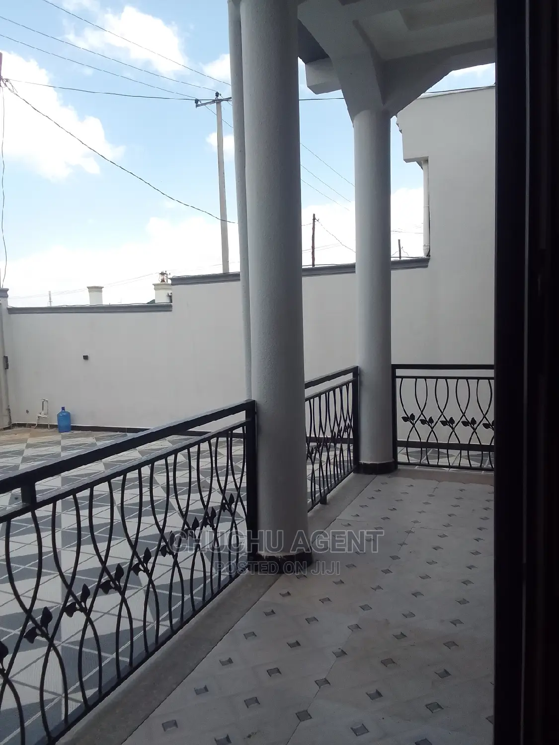 4bdrm House in Bole for sale