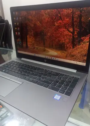 Photo - New Laptop HP ZBook 15u G5 32GB Intel Core I7 SSD 512GB