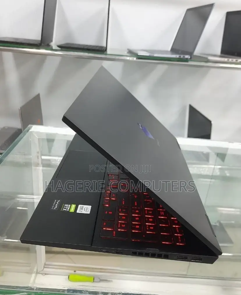 New Laptop HP Omen 15-Ce0xx 16GB Intel Core I7 SSD 512GB