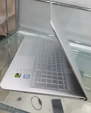 New Laptop HP Envy Pro 8GB Intel Core I5 HDD+SSD 1T
