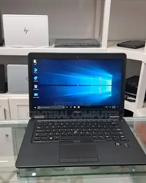 Photo - Laptop Dell Latitude 11 3189 4GB Intel Core I5 HDD 500GB