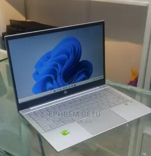 New Laptop HP Pavilion 14 8GB AMD Ryzen 5 SSD 512GB