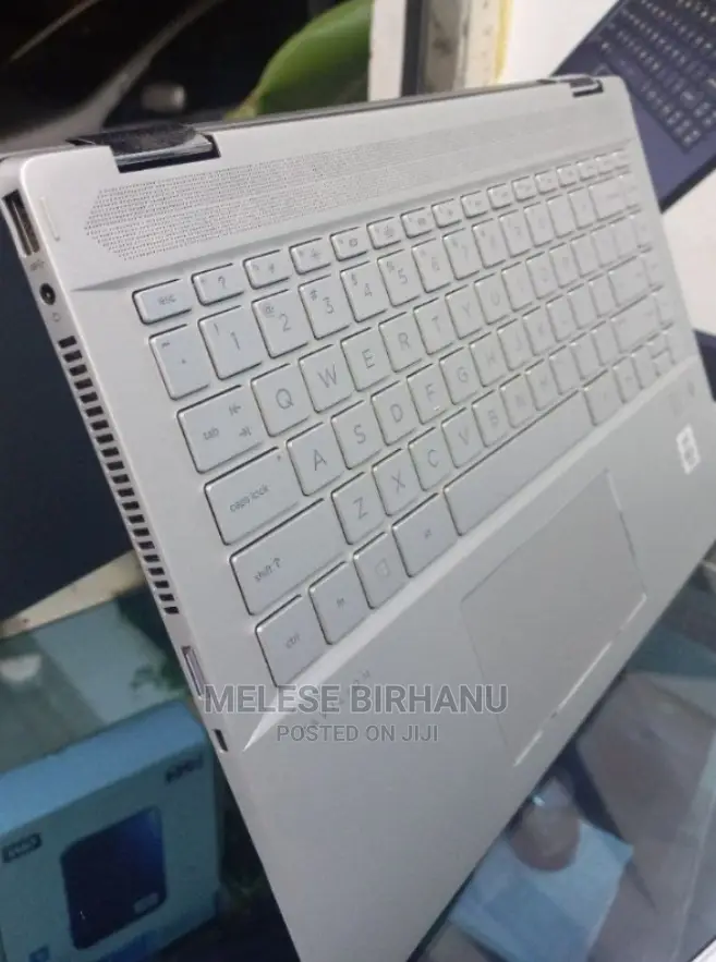 New Laptop HP Pavilion 15 8GB Intel Core I5 SSD 512GB