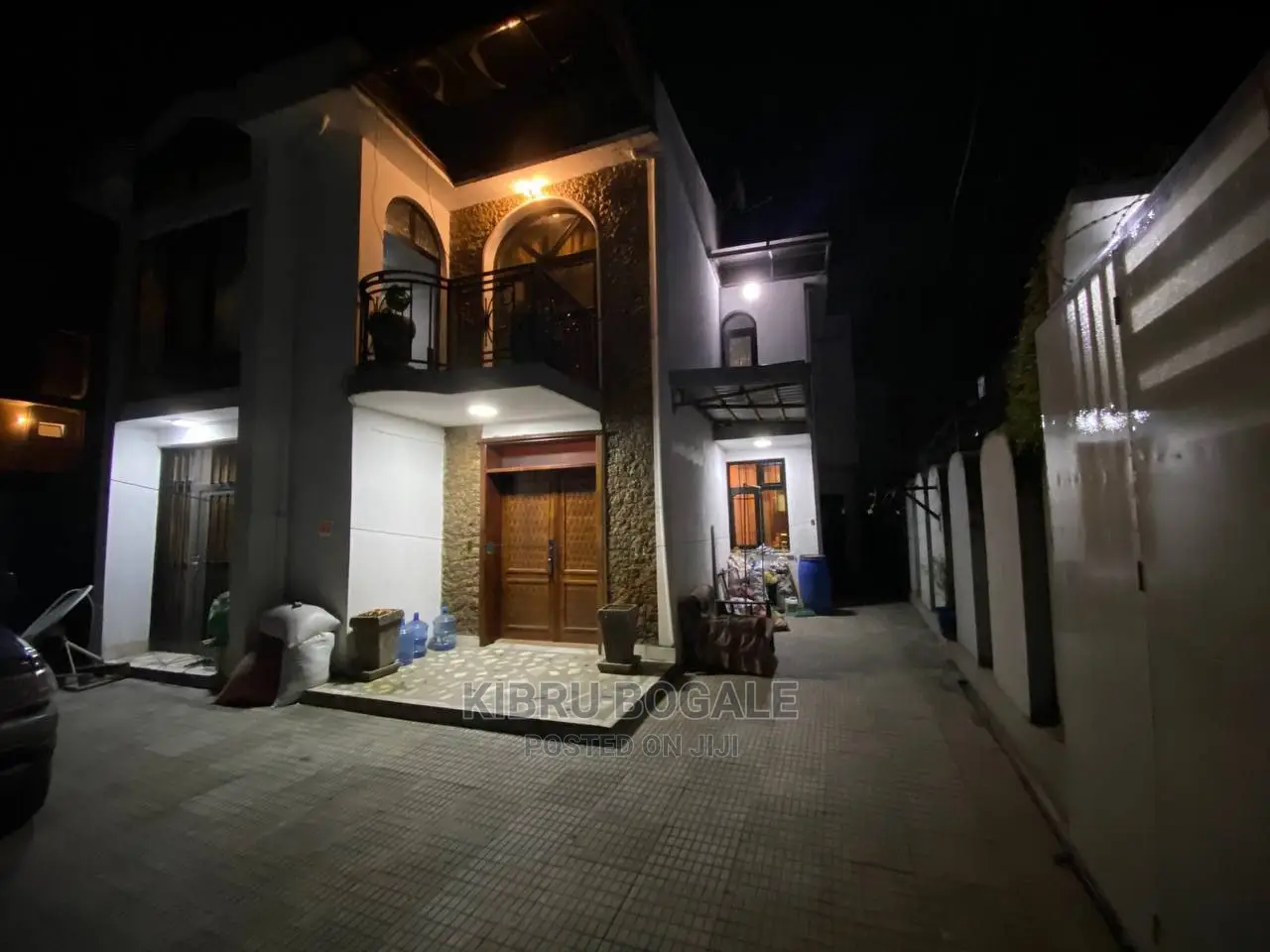 6bdrm House in Gerji, Bole for Sale