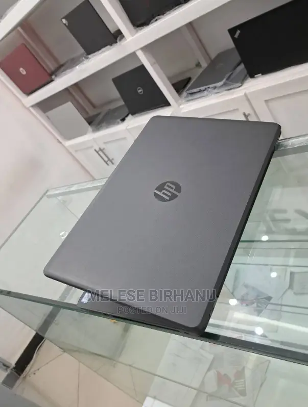 New Laptop HP Stream Notebook 8GB Intel Core I7 HDD 1T