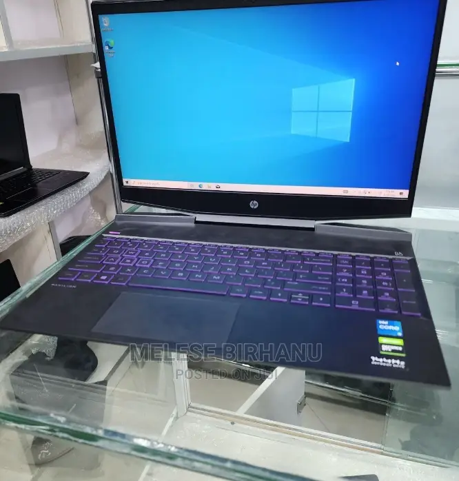 New Laptop HP Pavilion Gaming 15 2019 8GB Intel Core I5 SSD 1T