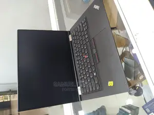 New Laptop Lenovo ThinkPad Yoga 370 8GB Intel Core I5 SSD 512GB