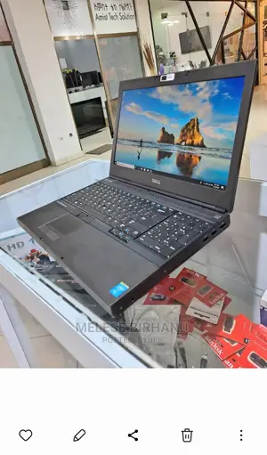 Photo - New Laptop Dell Precision M6800 16GB Intel Core i7 HDD 1T