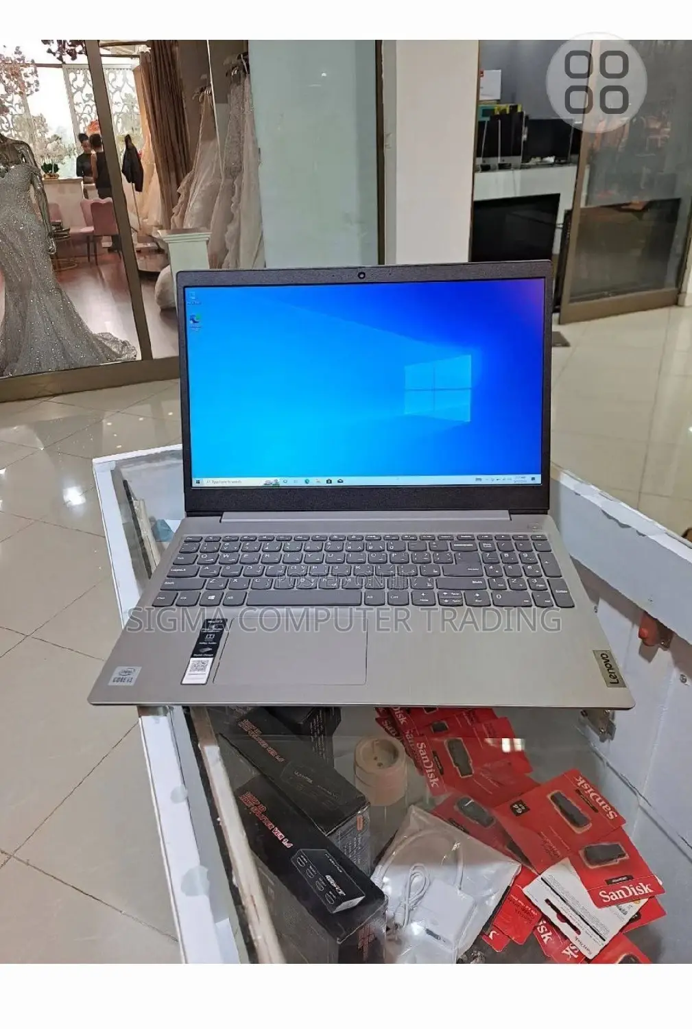 New Laptop Lenovo Ideapad 3 4GB Intel Core I3 SSD 256GB