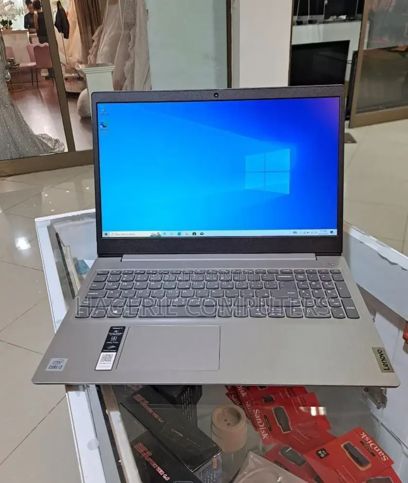 New Laptop Lenovo Ideapad 3 4GB Intel Core I3 SSD 256GB